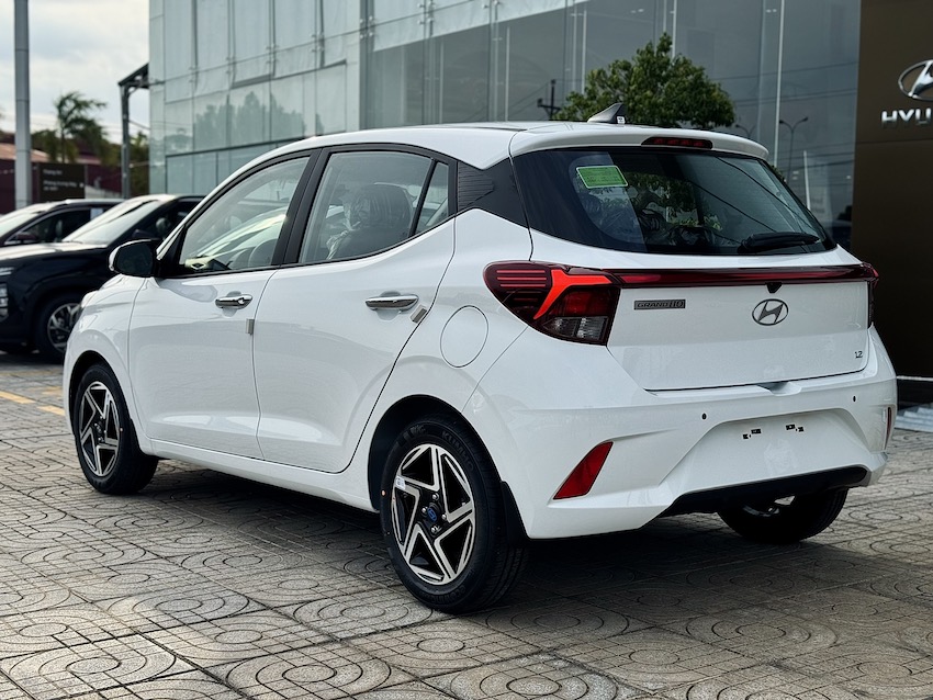 hyundai-i10-2024-ngoai-that-02
