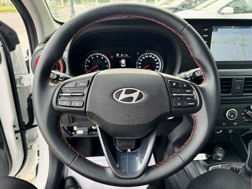 hyundai-i10-noi-that-05