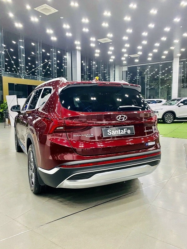 hyundai-santafe-xang-cao-cap-mau-do-2022-goc-2073958j29147