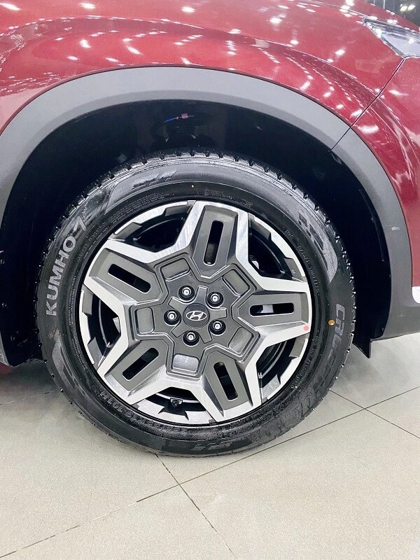 hyundai-santafe-xang-cao-cap-mau-do-2022-lop-2073957j29147