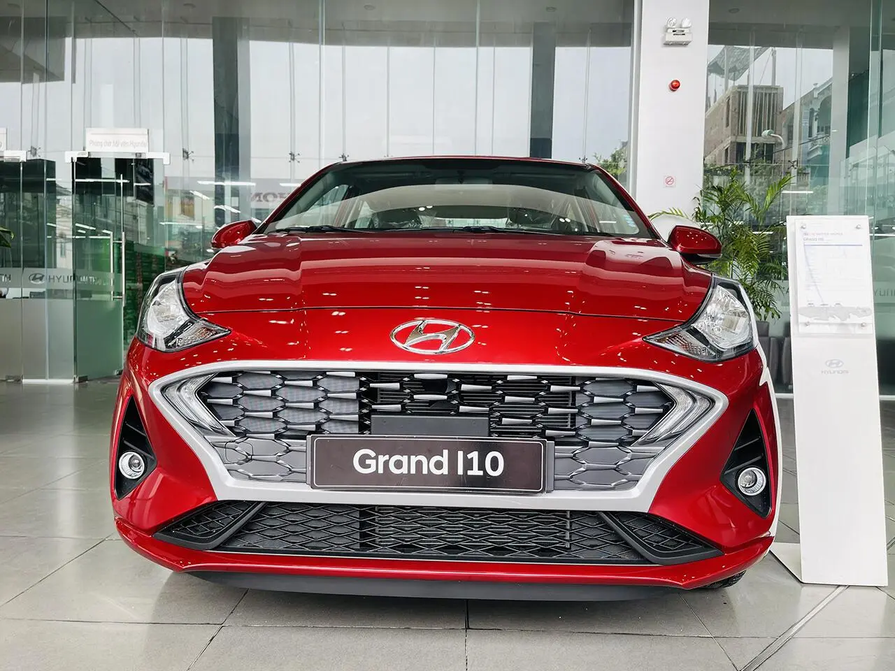new-hyundai-grand-i10-21-1870998j29687
