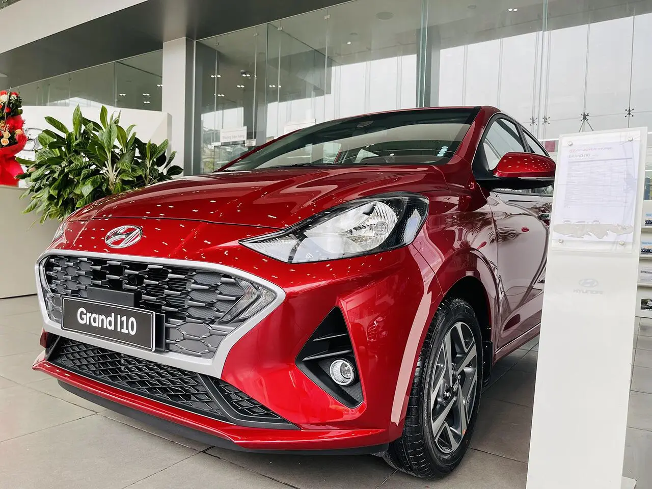 new-hyundai-grand-i10-22-1870997j29687